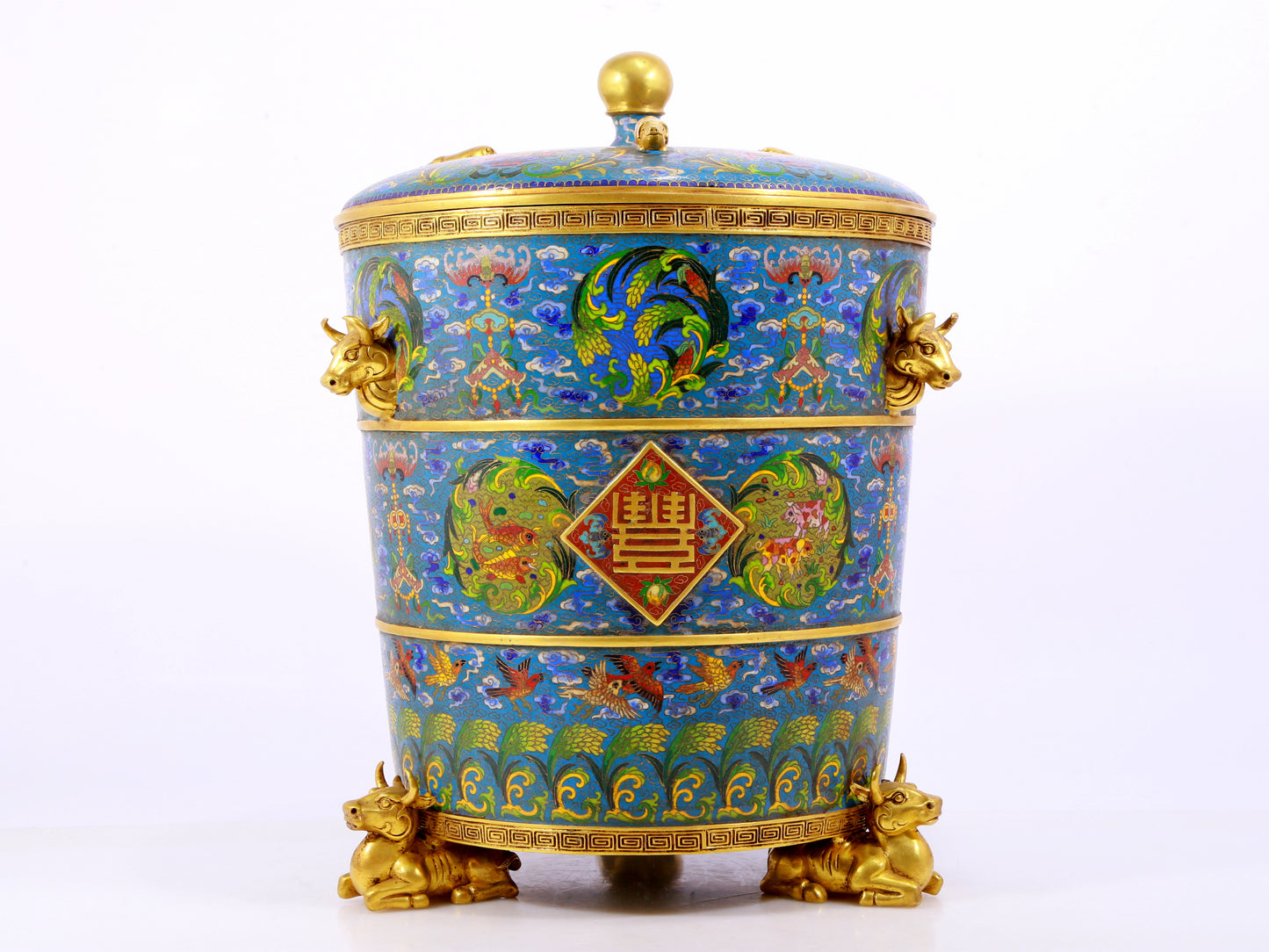 A cloisonné auspicious cloud and auspicious animal pattern three-legged jar with lid