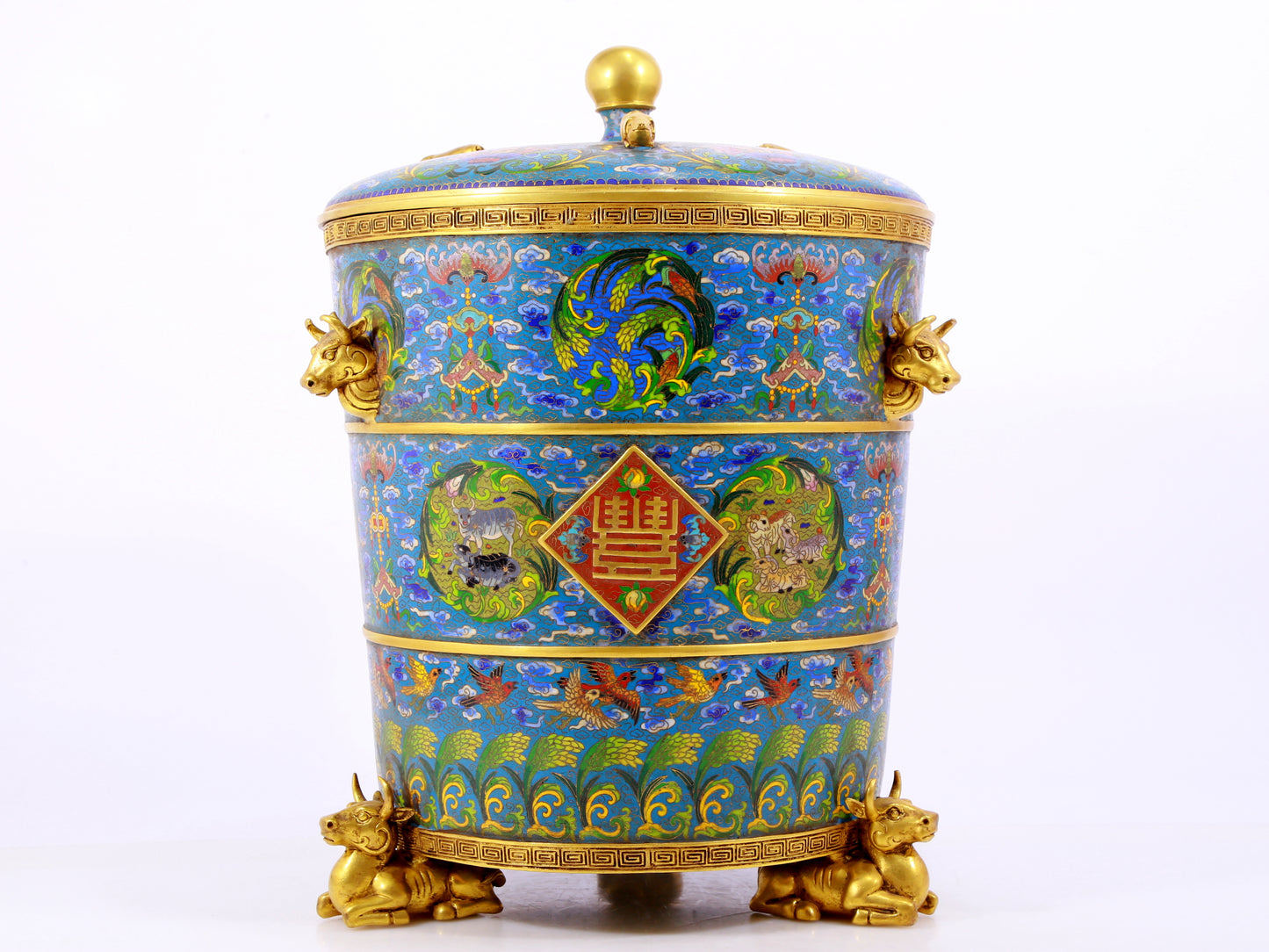 A cloisonné auspicious cloud and auspicious animal pattern three-legged jar with lid