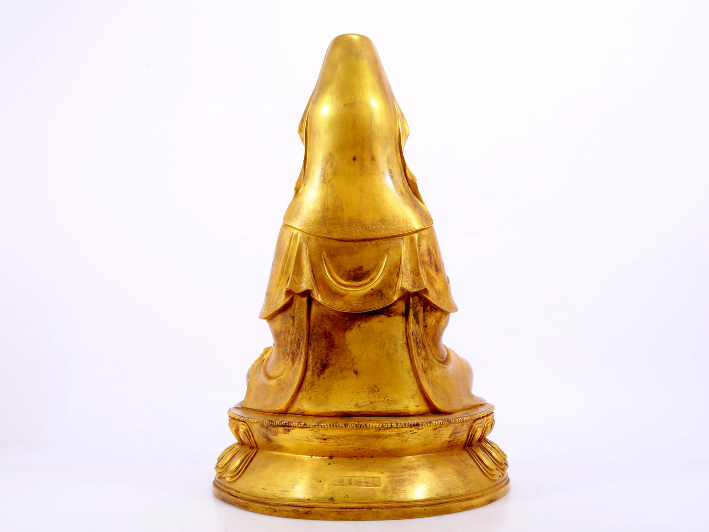 Gilt bronze Guanyin statue