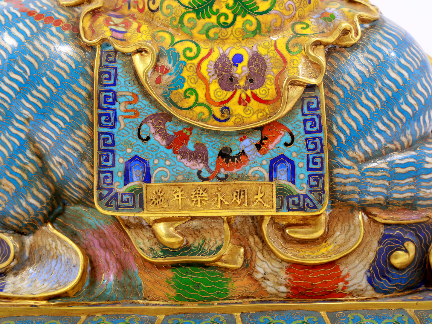 Cloisonné statue of Puxian Bodhisattva and Manjushri Bodhisattva