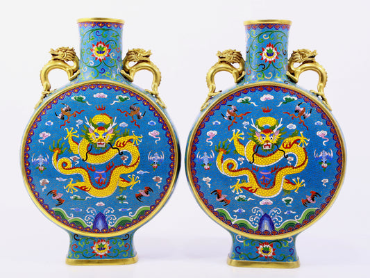 A pair of cloisonné auspicious clouds and dragon pattern amphora