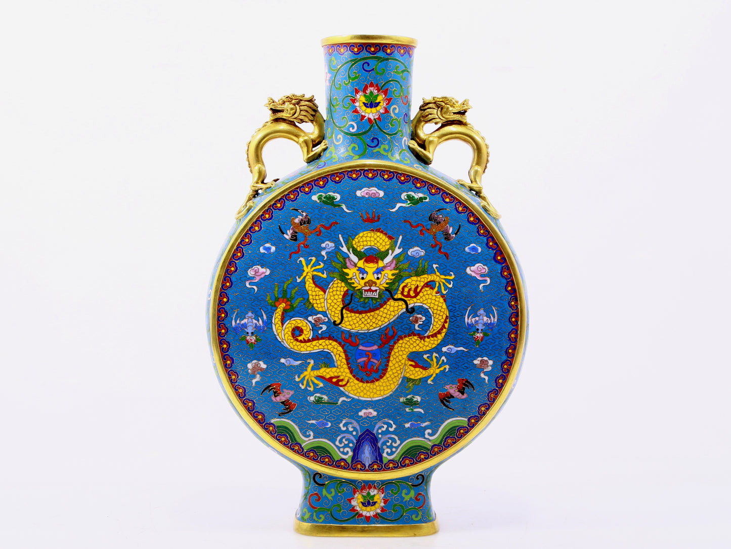 A pair of cloisonné auspicious clouds and dragon pattern amphora