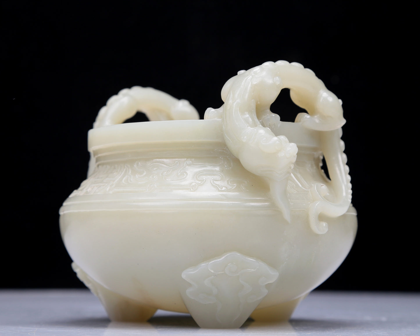 Precious White Jade Chi-Dragon-Handled Tripod Censer