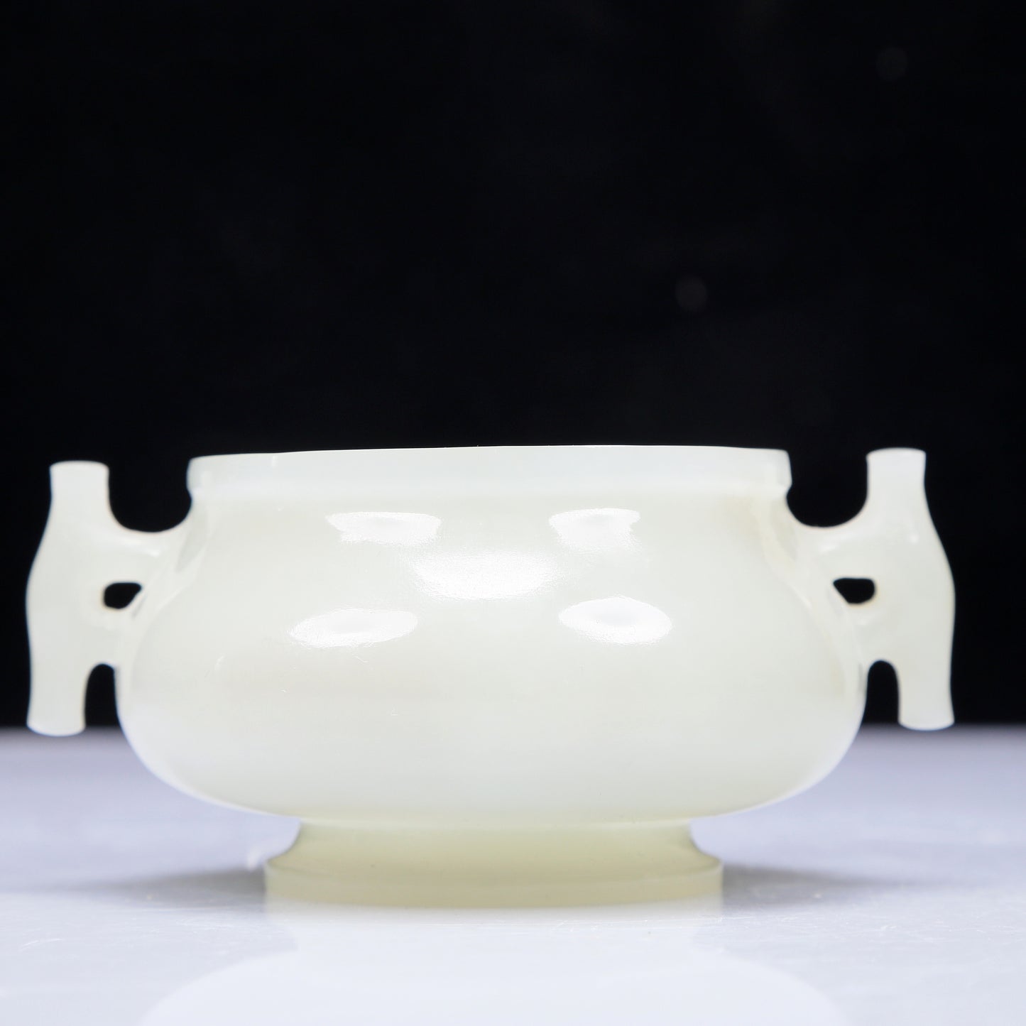 A Precious White Jade Censer