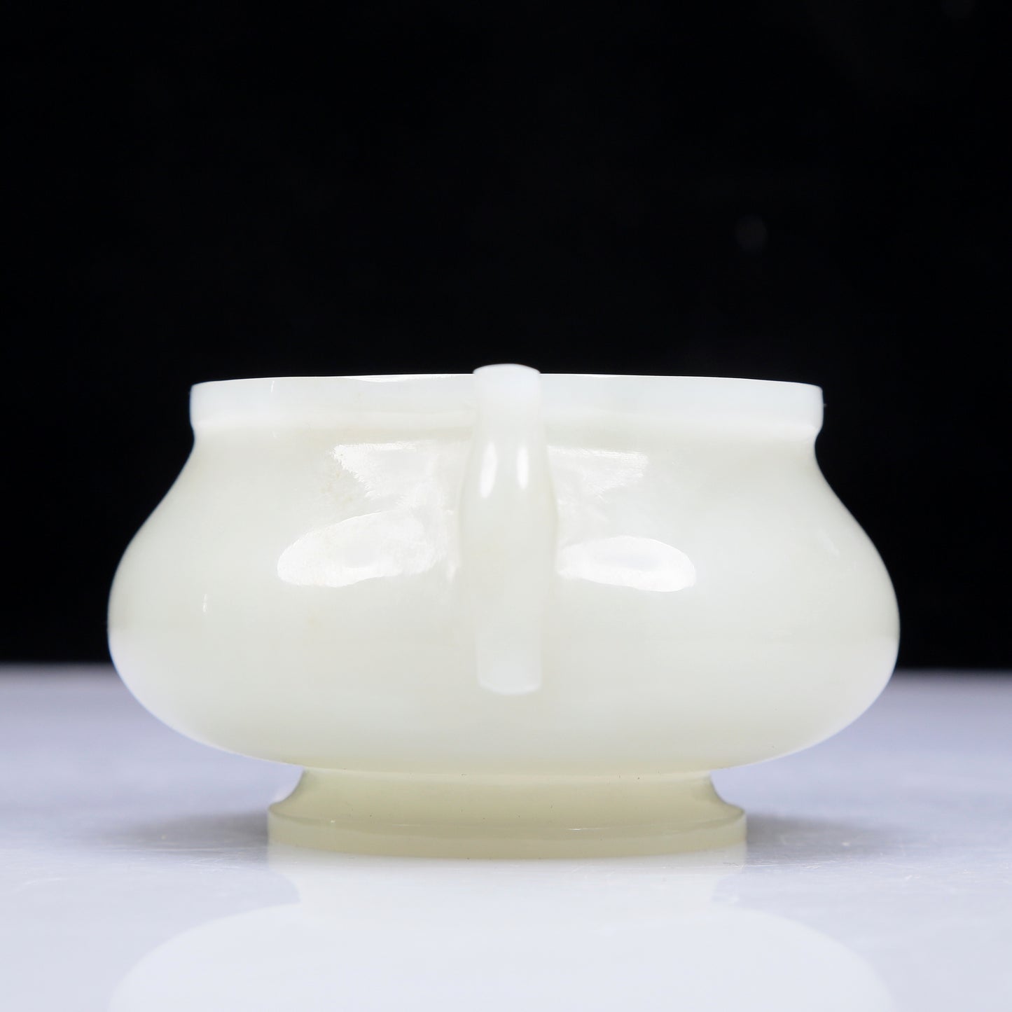 A Precious White Jade Censer