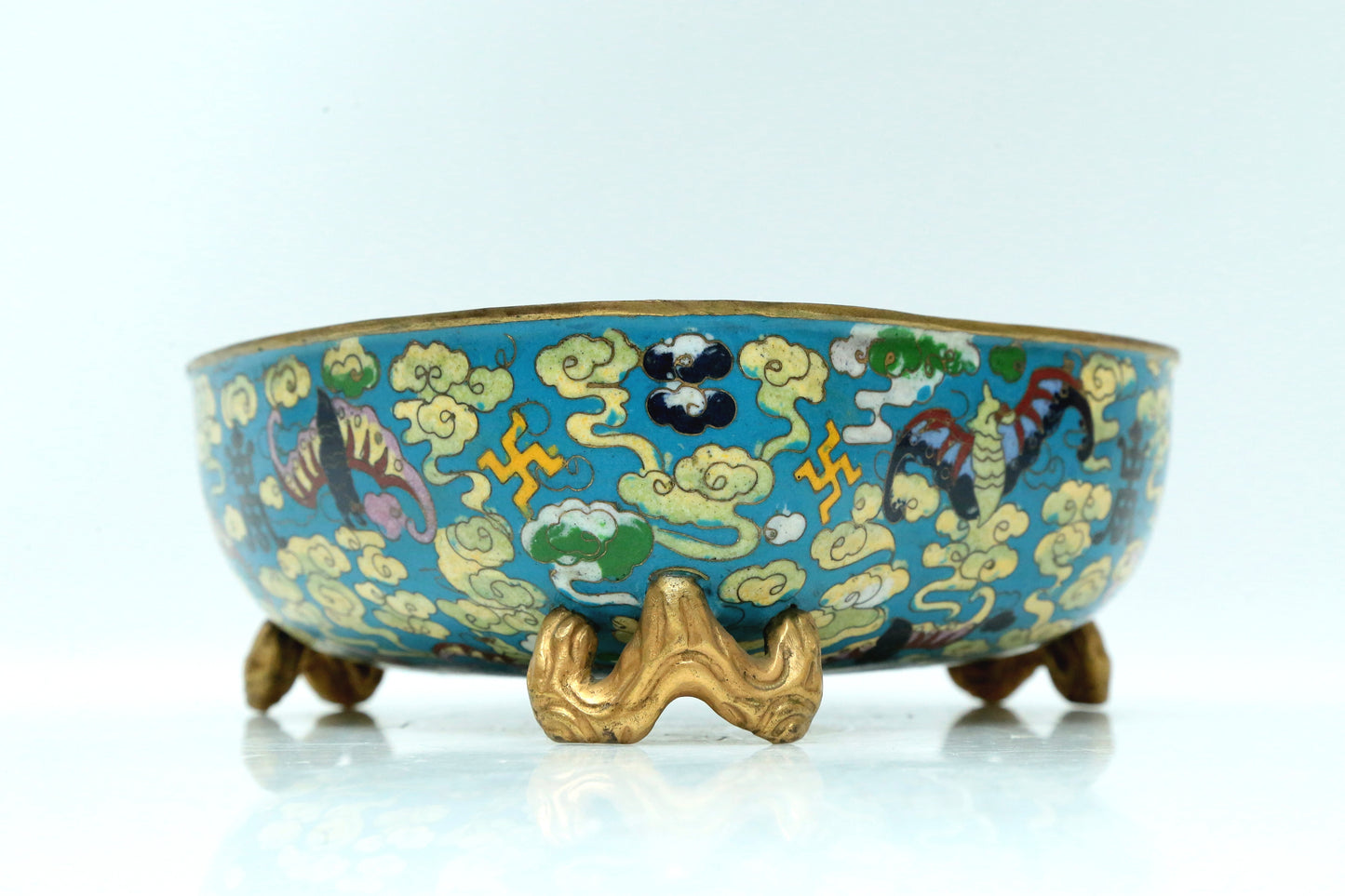 A Fine Cloisonne 'Bat& Auspicious Cloud' Peach-Form Brushwasher