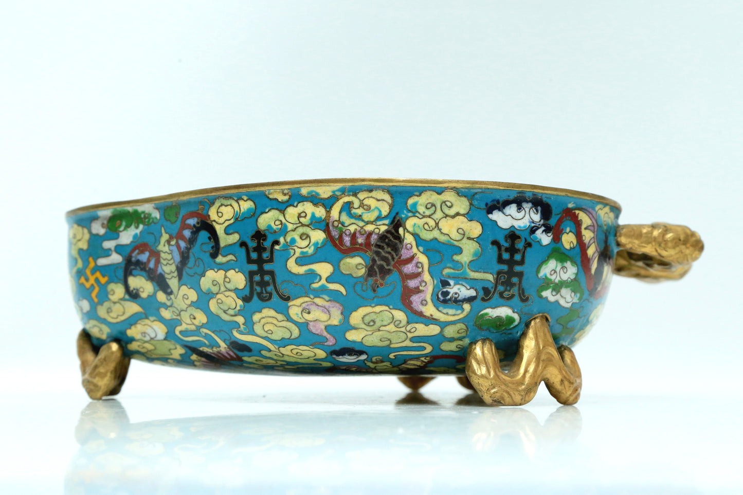 A Fine Cloisonne 'Bat& Auspicious Cloud' Peach-Form Brushwasher