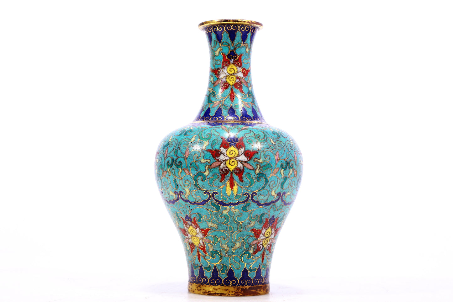 A cloisonné vase with lotus pattern