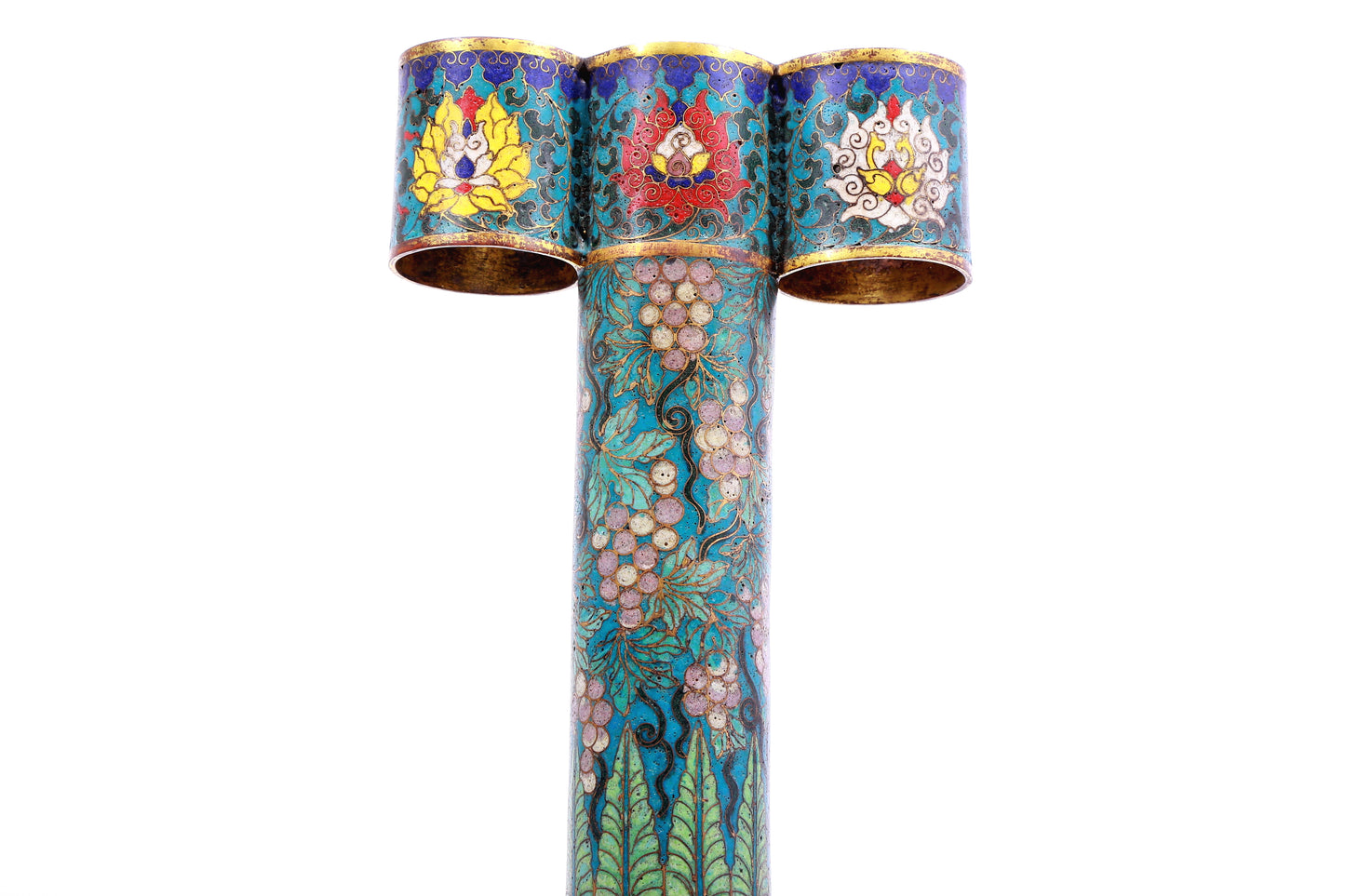 An Exquisite Cloisonne 'Flower' Vase