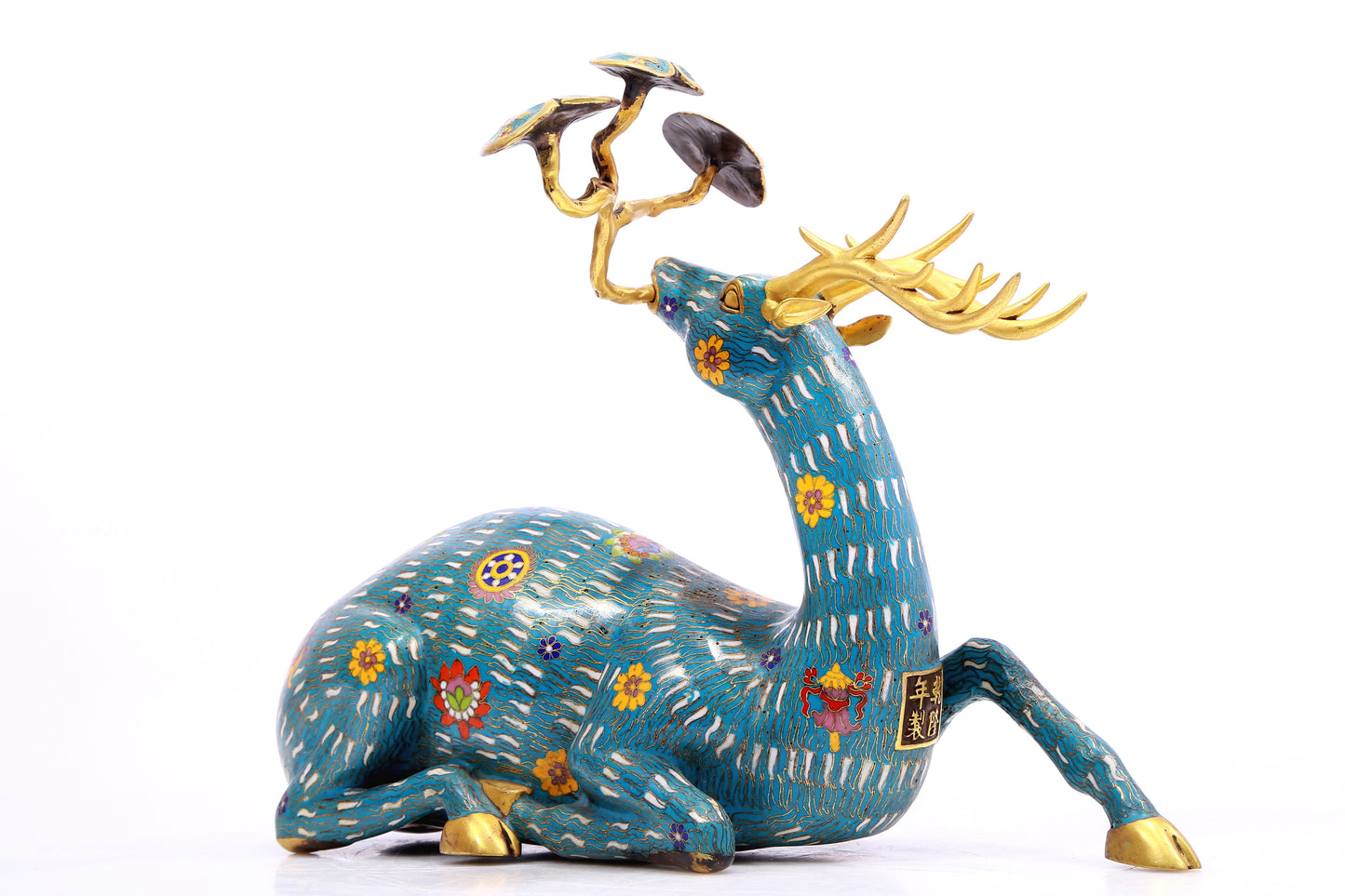 An Exquisite Cloisonne 'Deer' Decoration