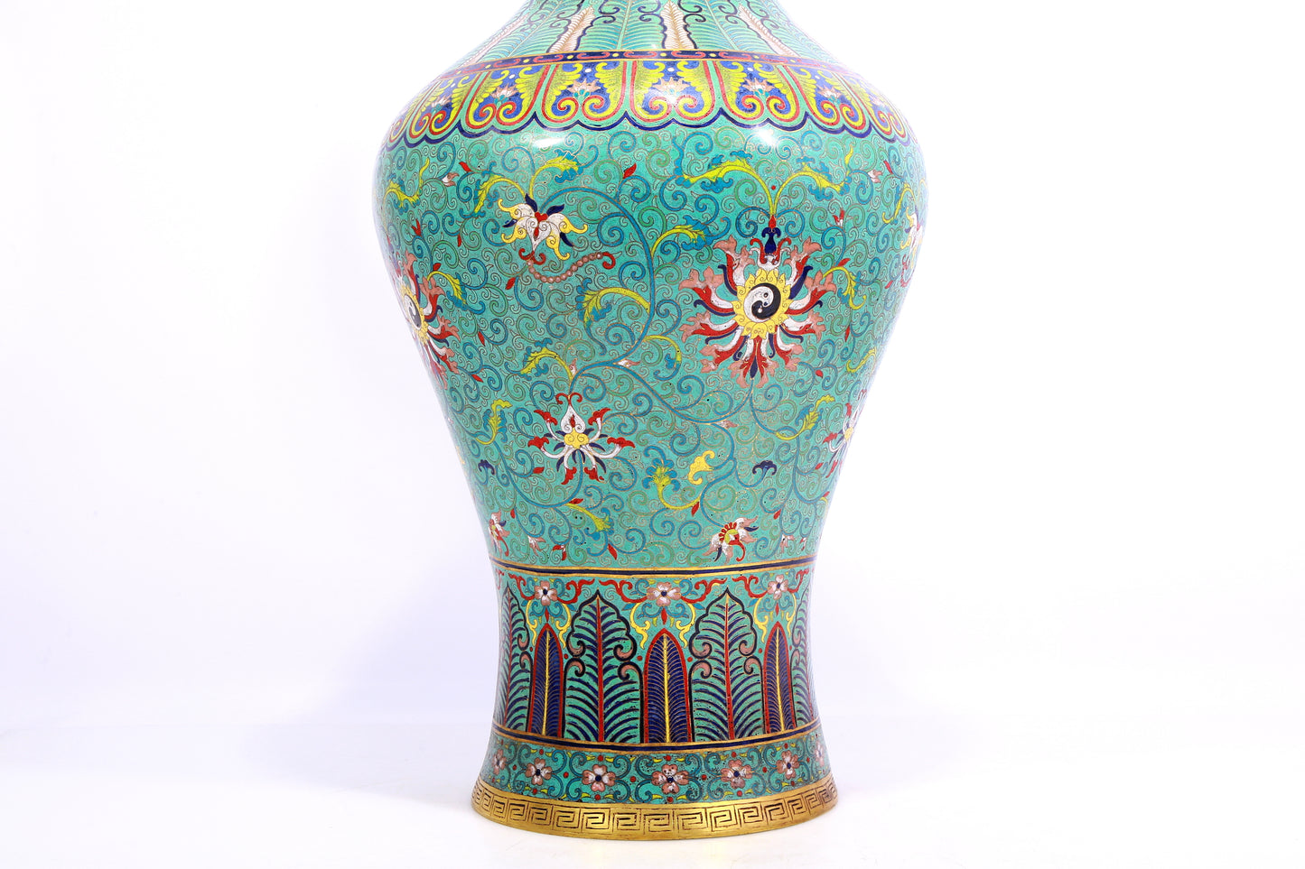 A cloisonné vase with lotus pattern