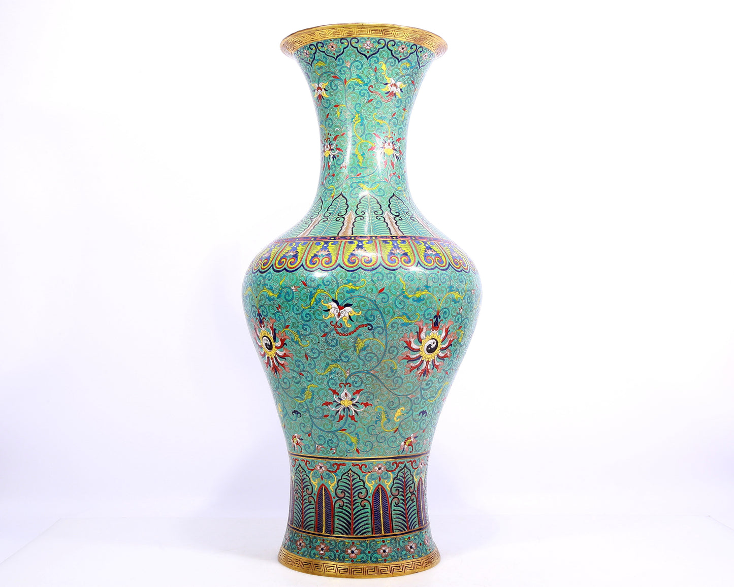 A cloisonné vase with lotus pattern