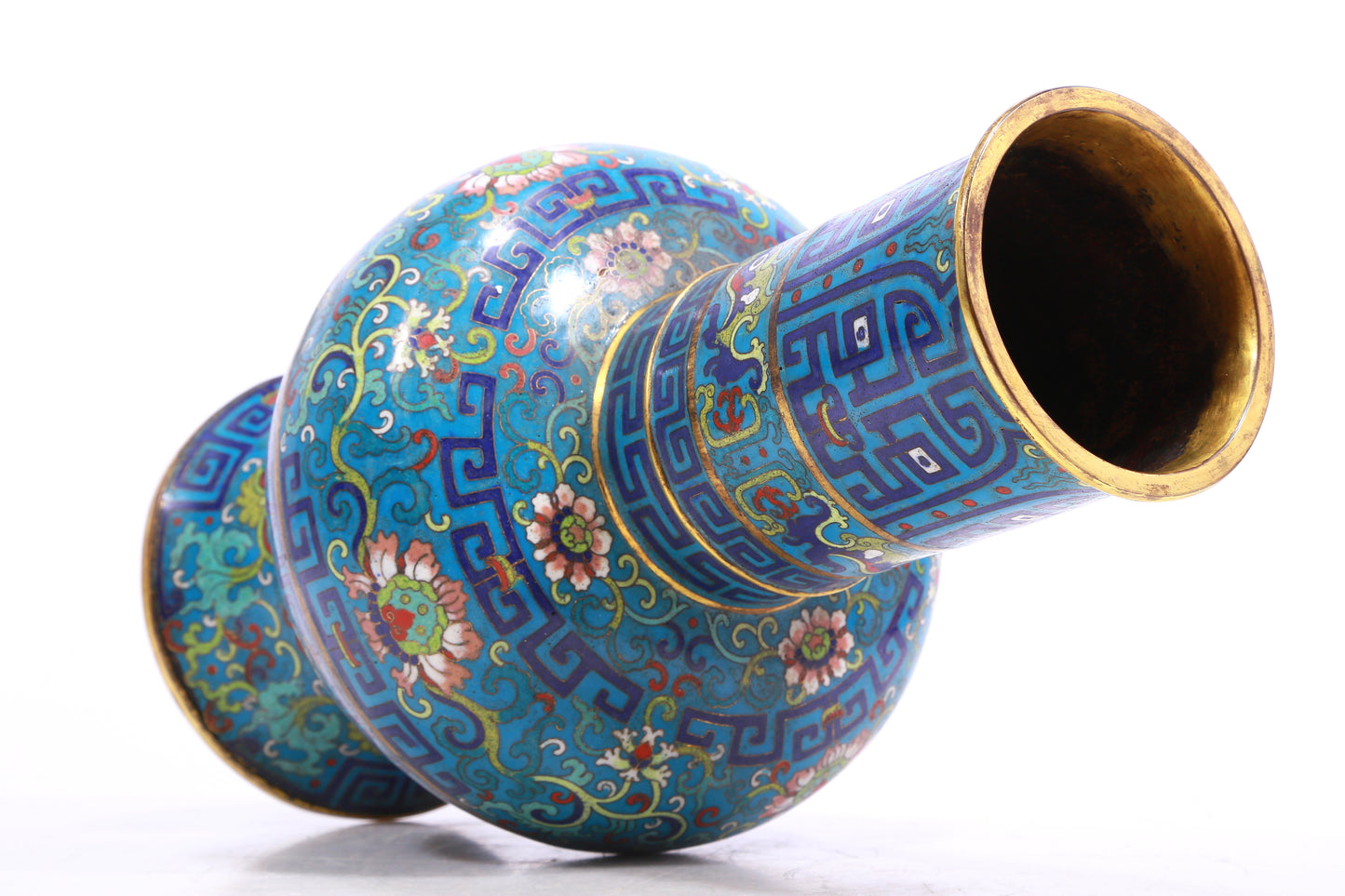 A cloisonné vase with lotus pattern