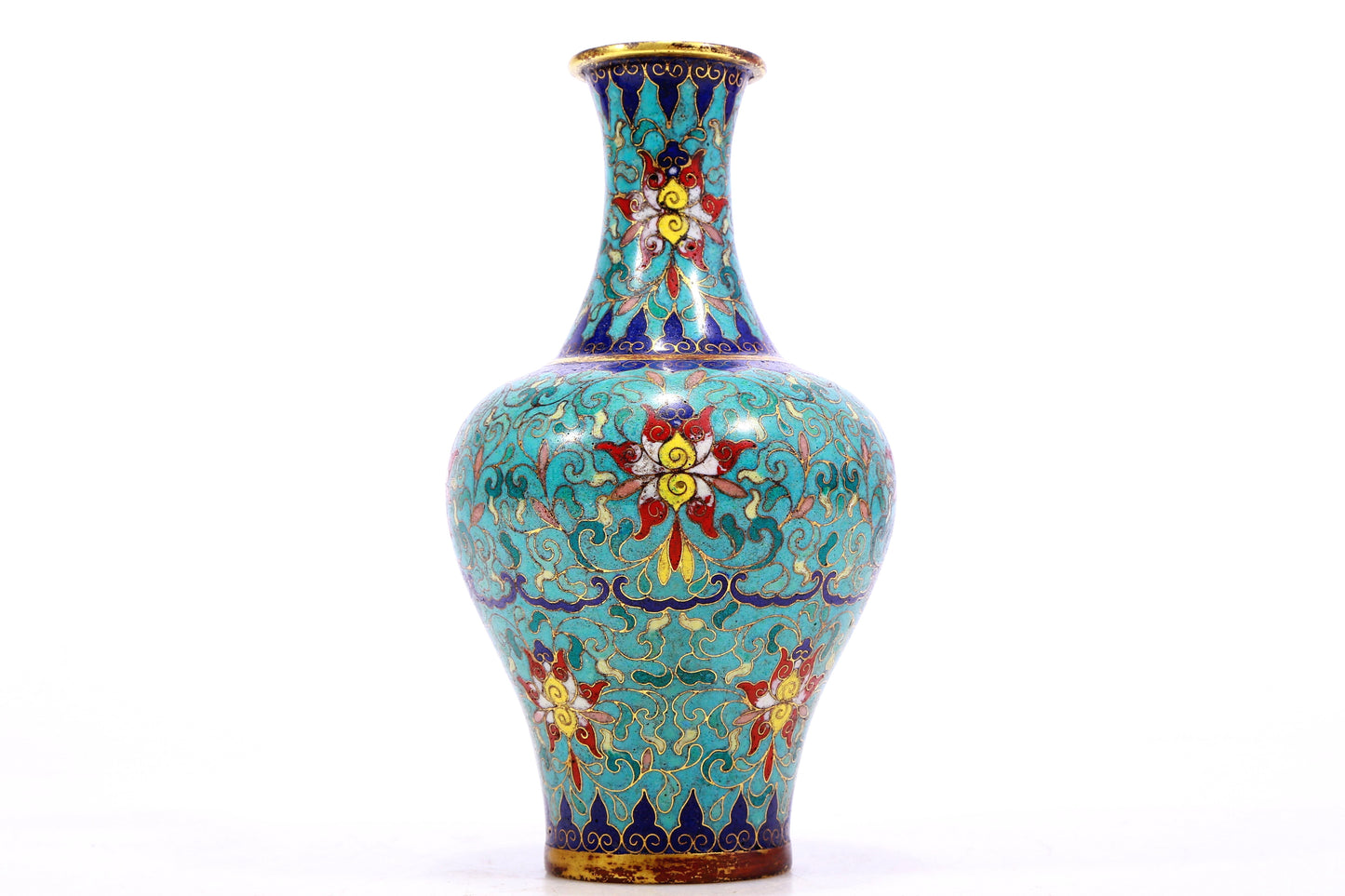 A cloisonné vase with lotus pattern