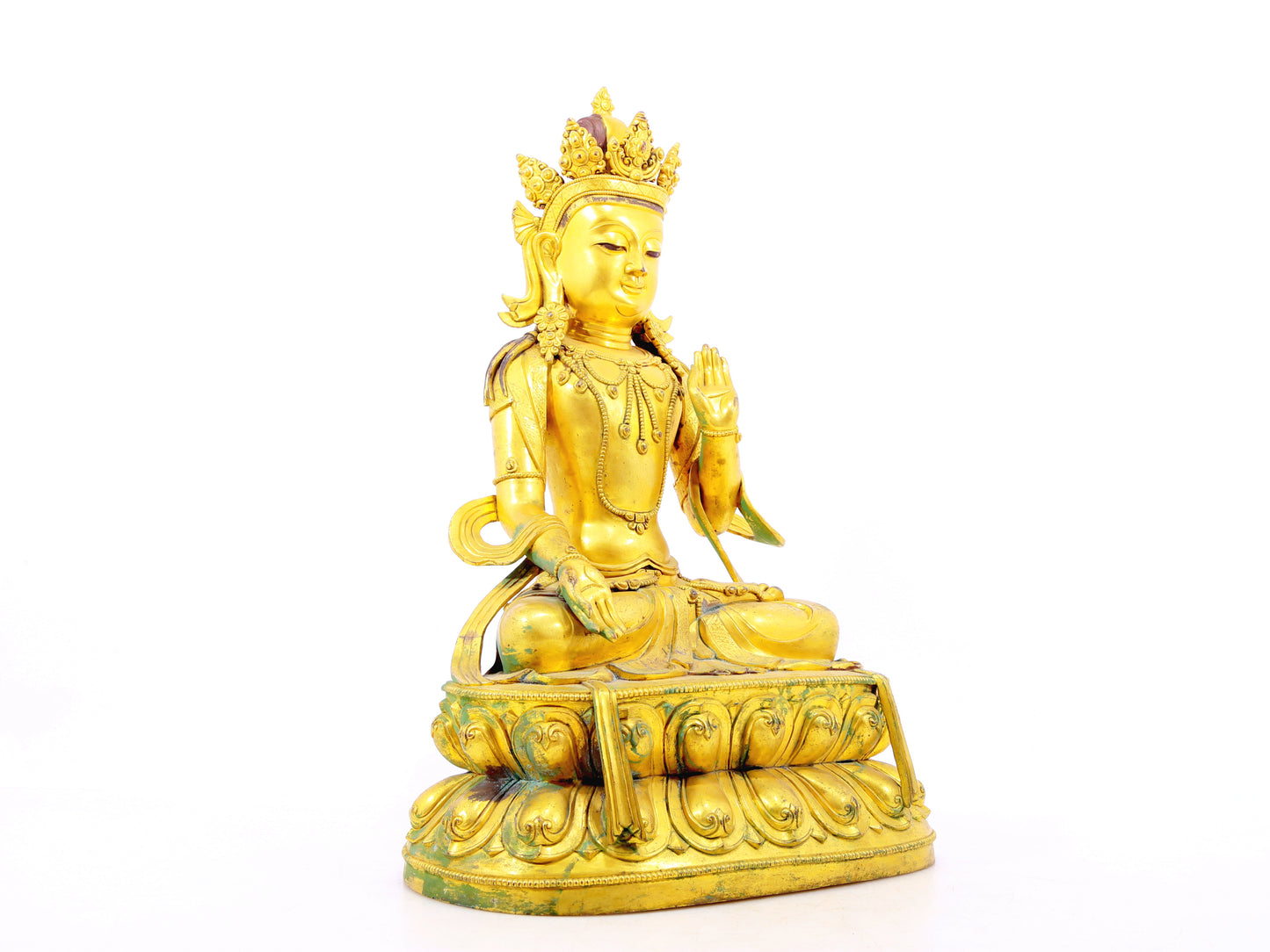 A solemn gilt bronze statue of Bodhisattva