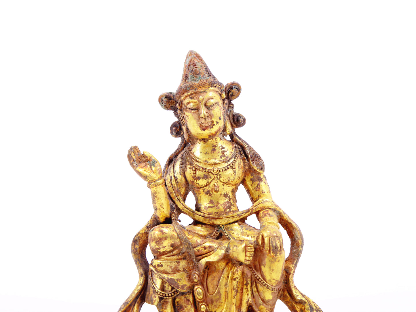 A serene gilt bronze statue of Bodhisattva