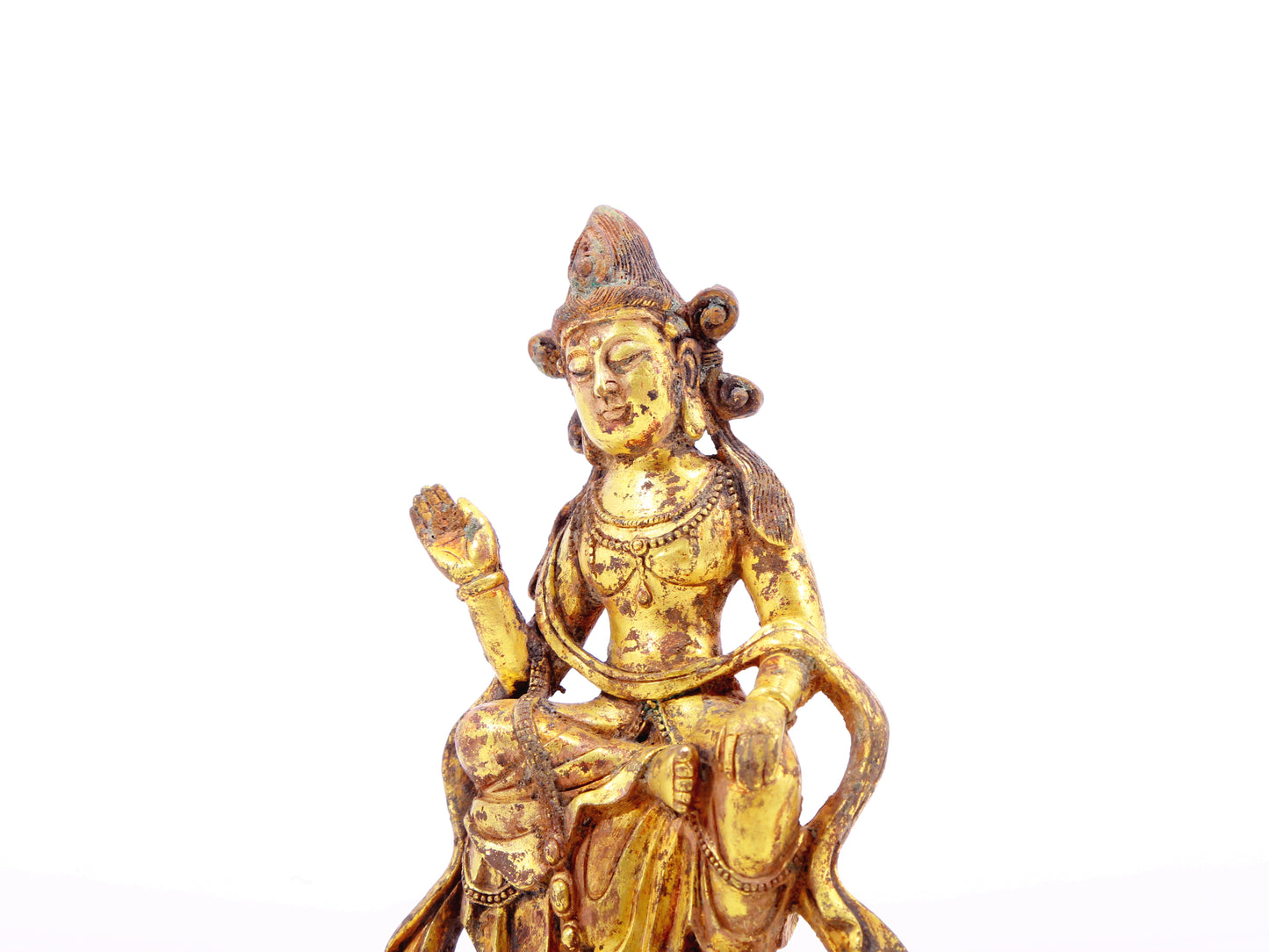 A serene gilt bronze statue of Bodhisattva