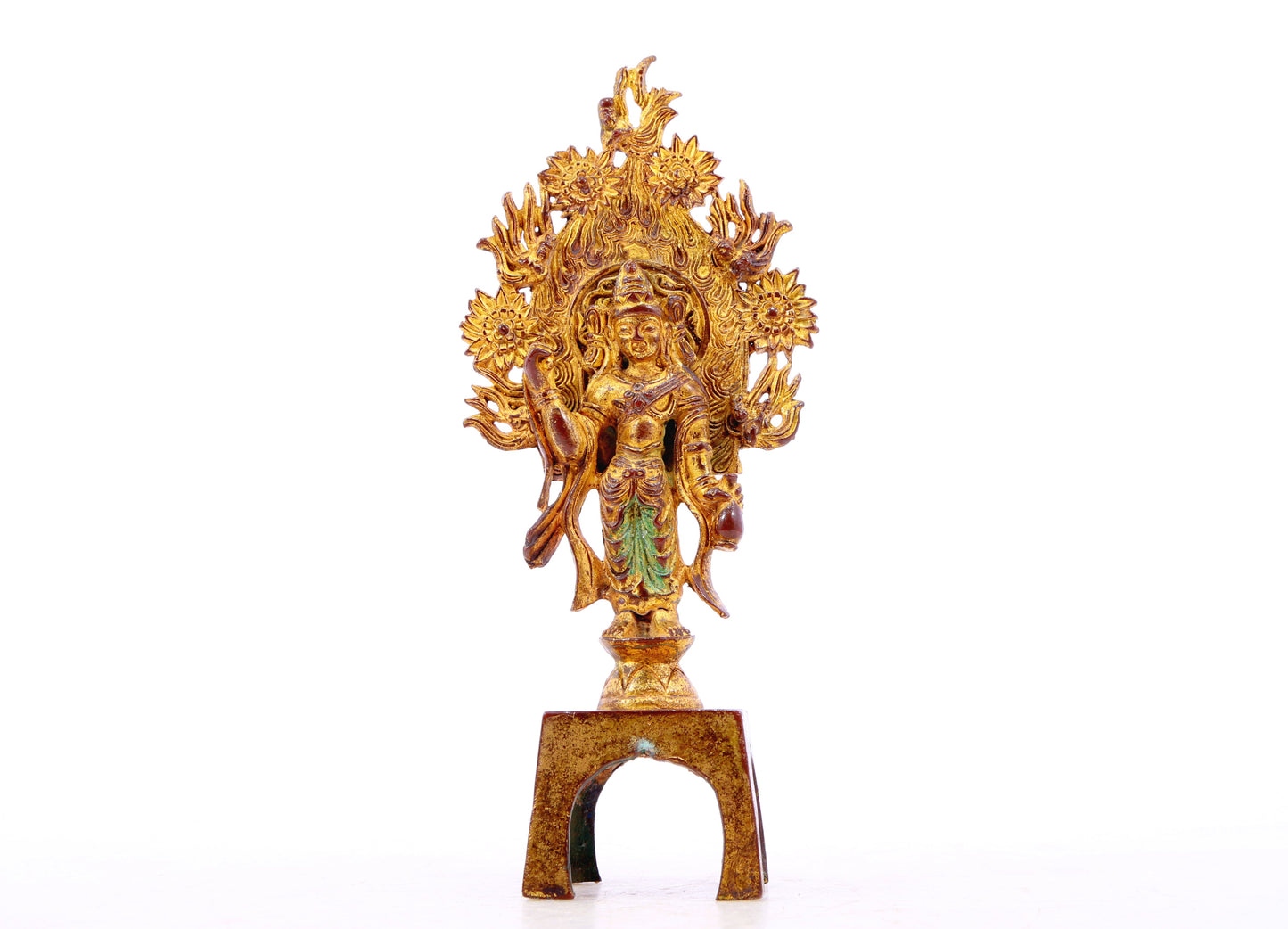 A serene gilt bronze statue of Guanyin