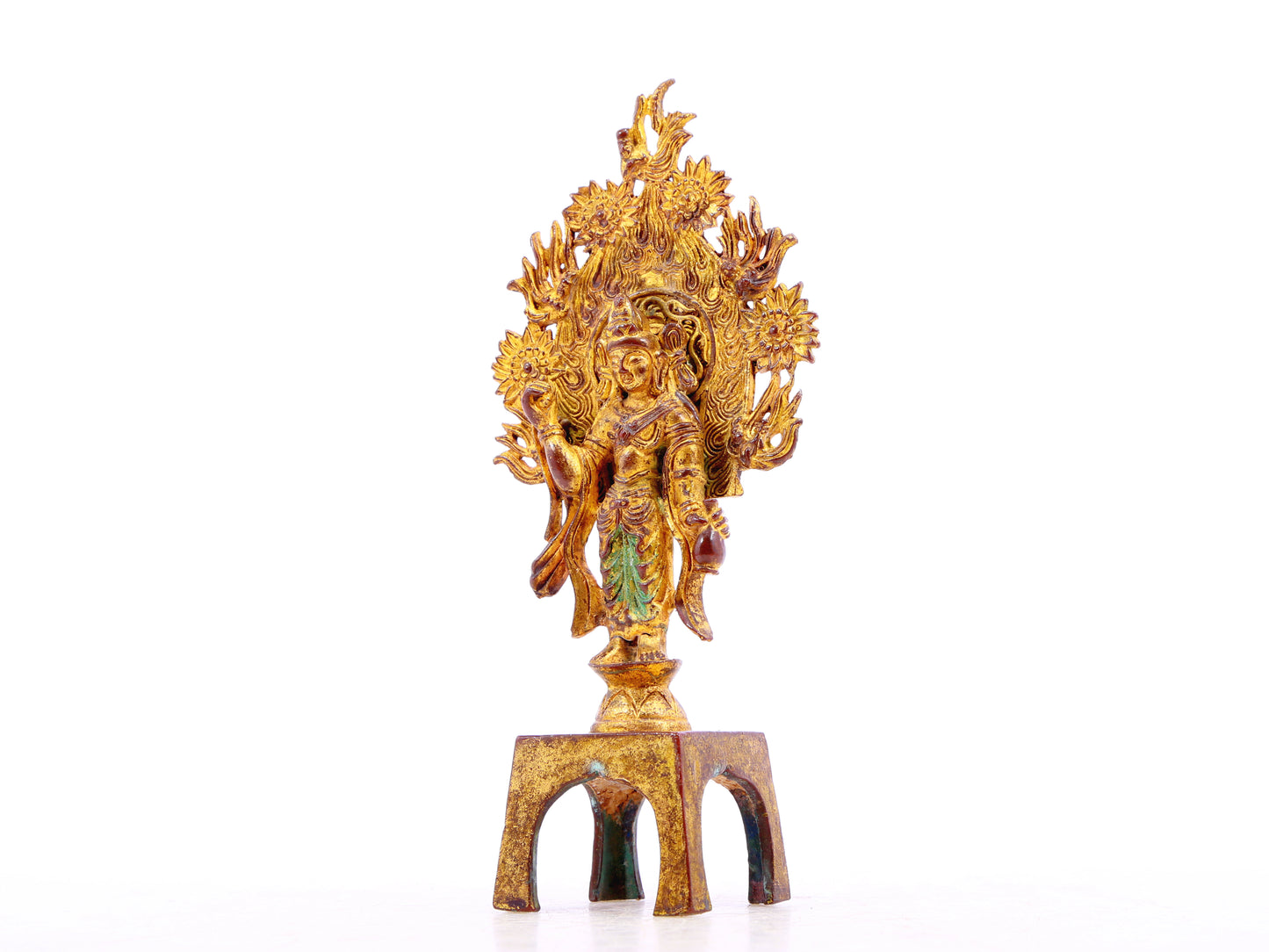 A serene gilt bronze statue of Guanyin