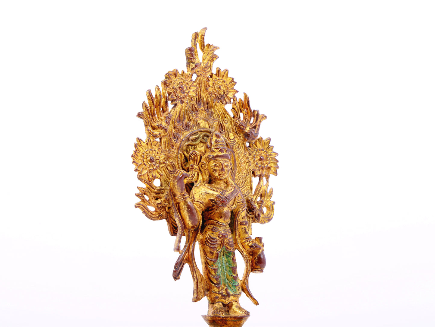 A serene gilt bronze statue of Guanyin