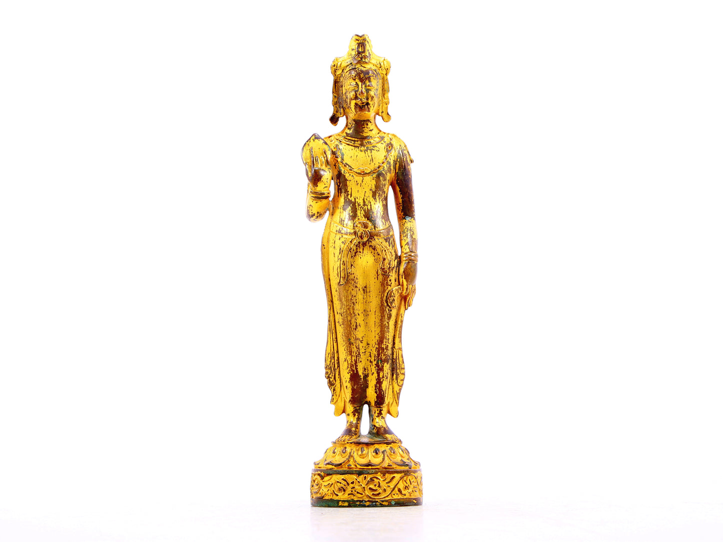 A serene gilt bronze statue of Bodhisattva