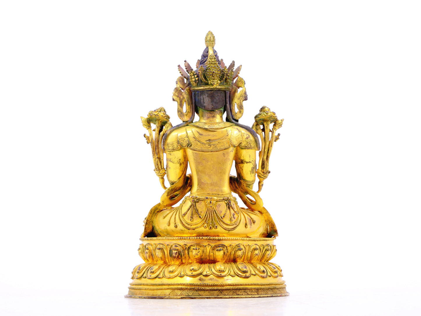 A serene gilt bronze statue of Bodhisattva