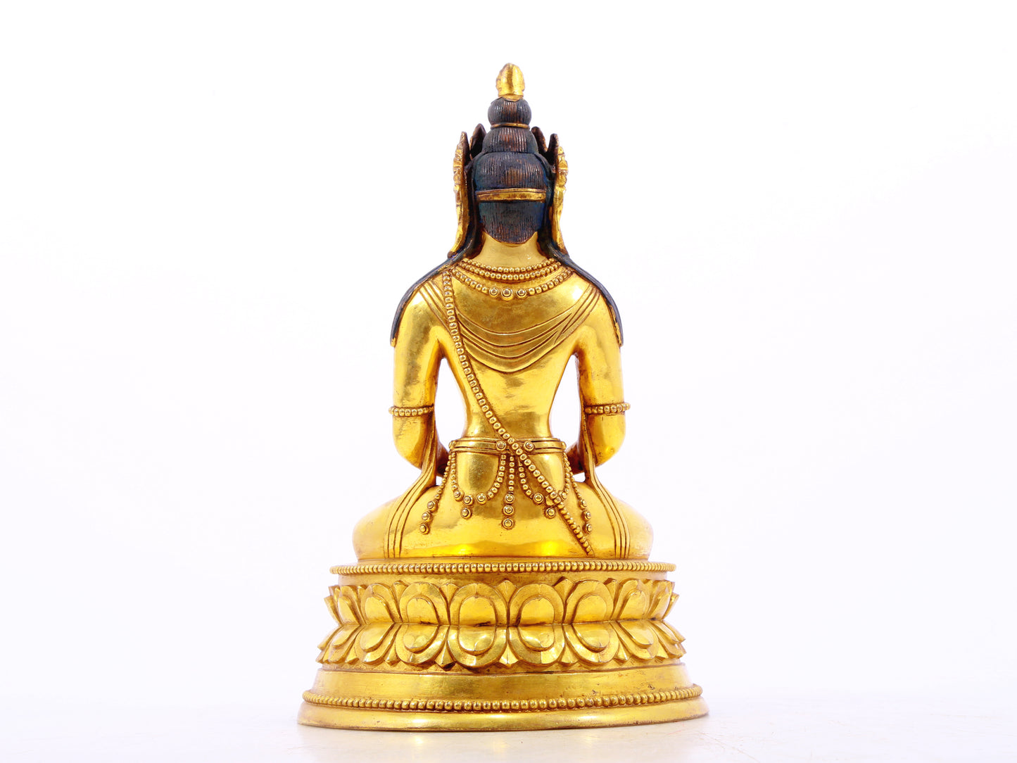 A serene gilt bronze statue of Amitayus Buddha