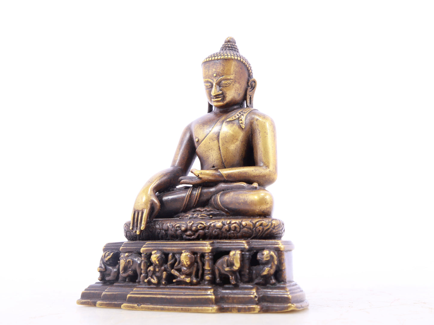 A serene alloy bronze Gautama Buddha