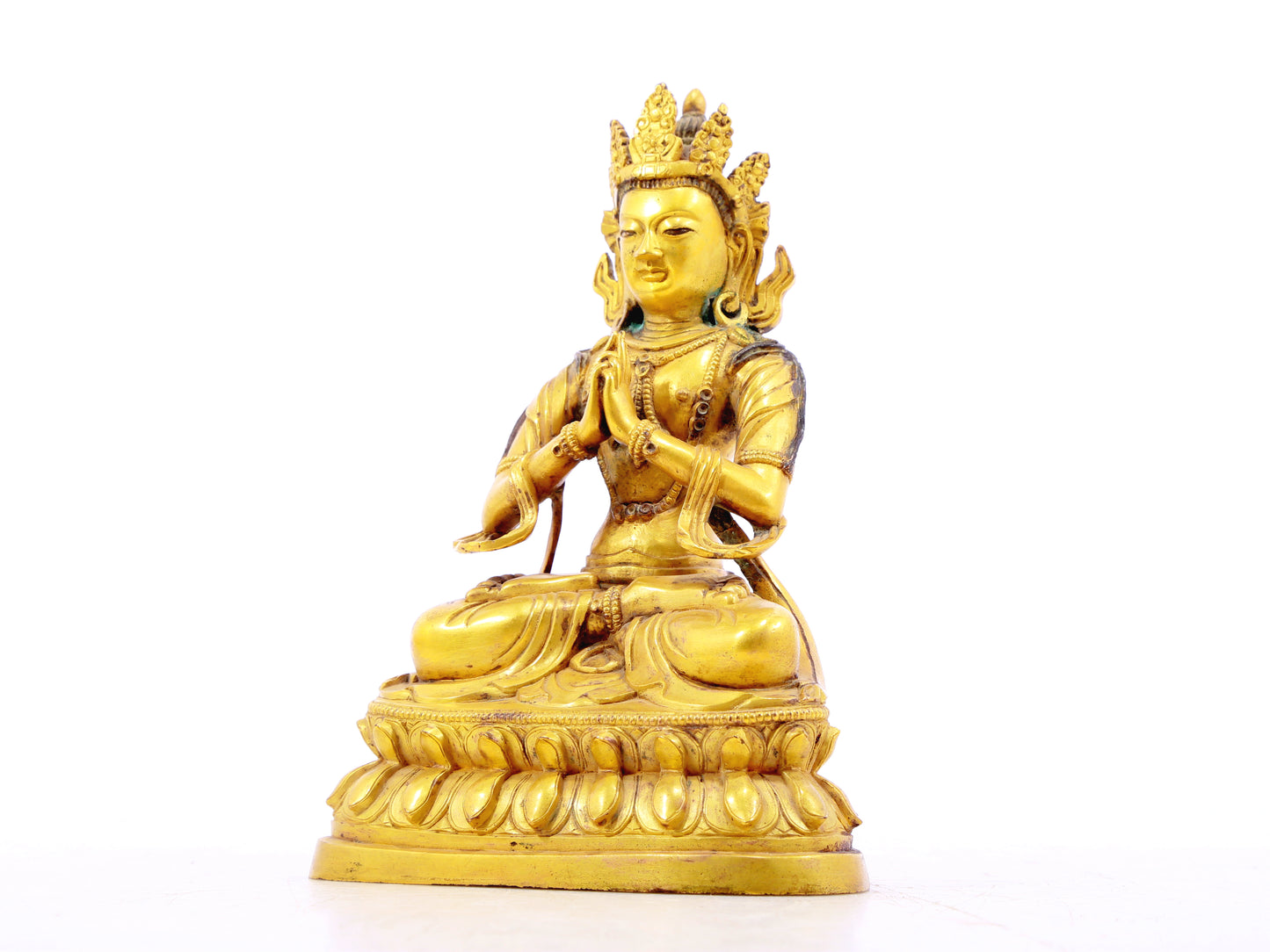 A serene gilt bronze statue of Bodhisattva