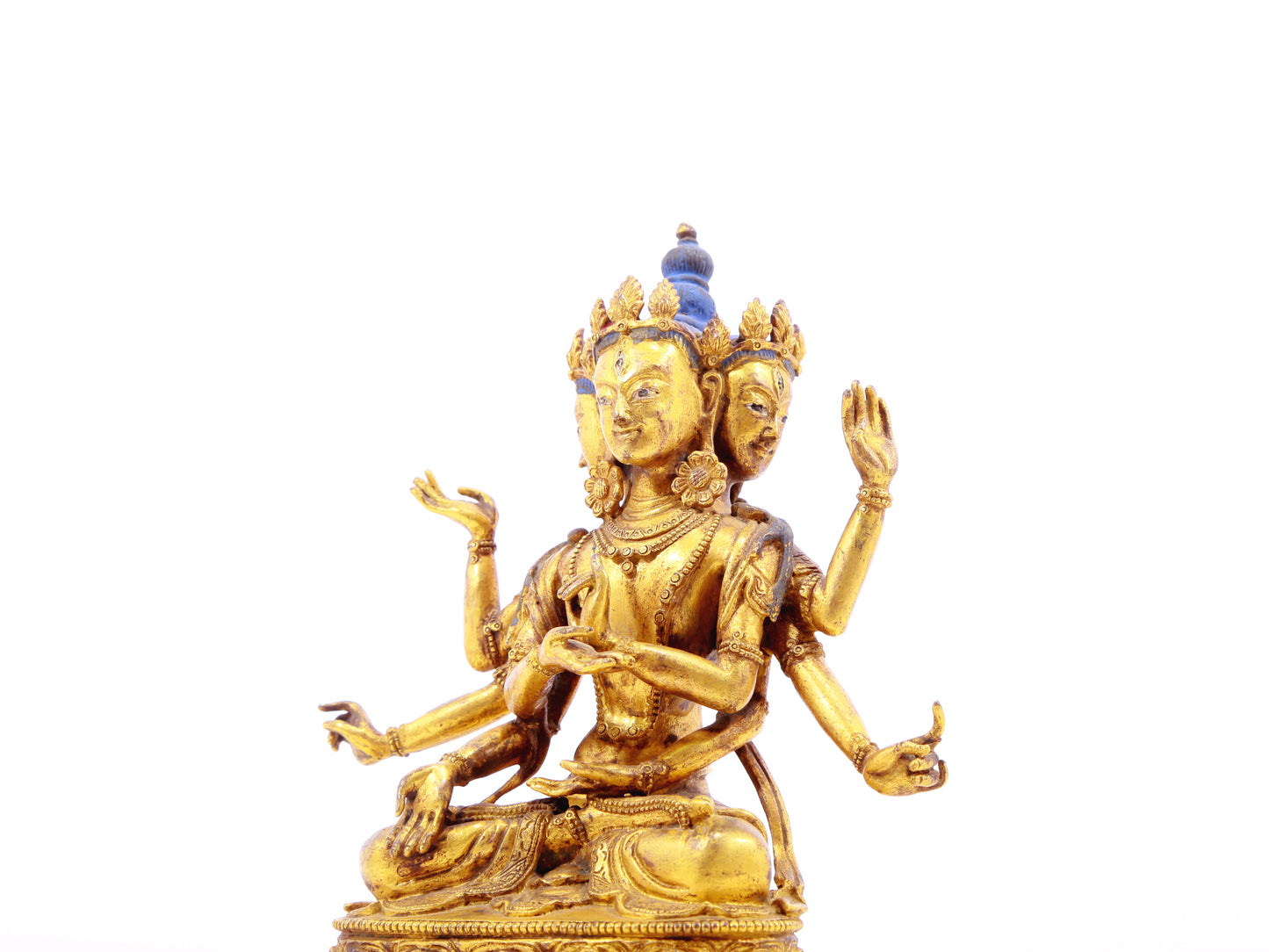 A serene gilt bronze statue of Bodhisattva