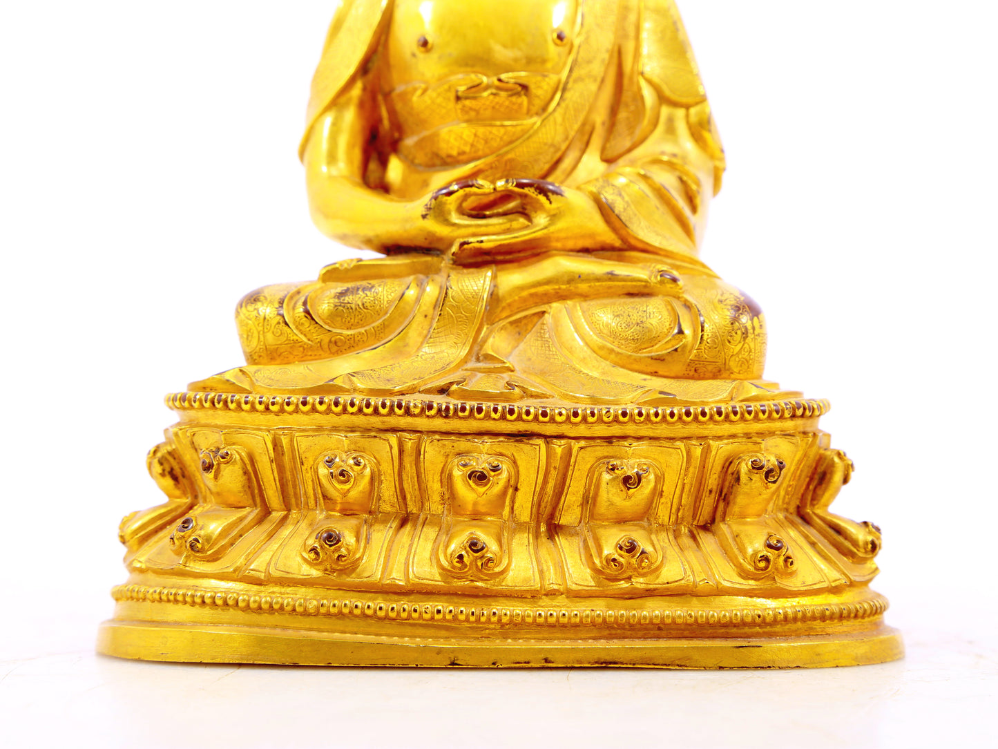 A serene alloy bronze Gautama Buddha