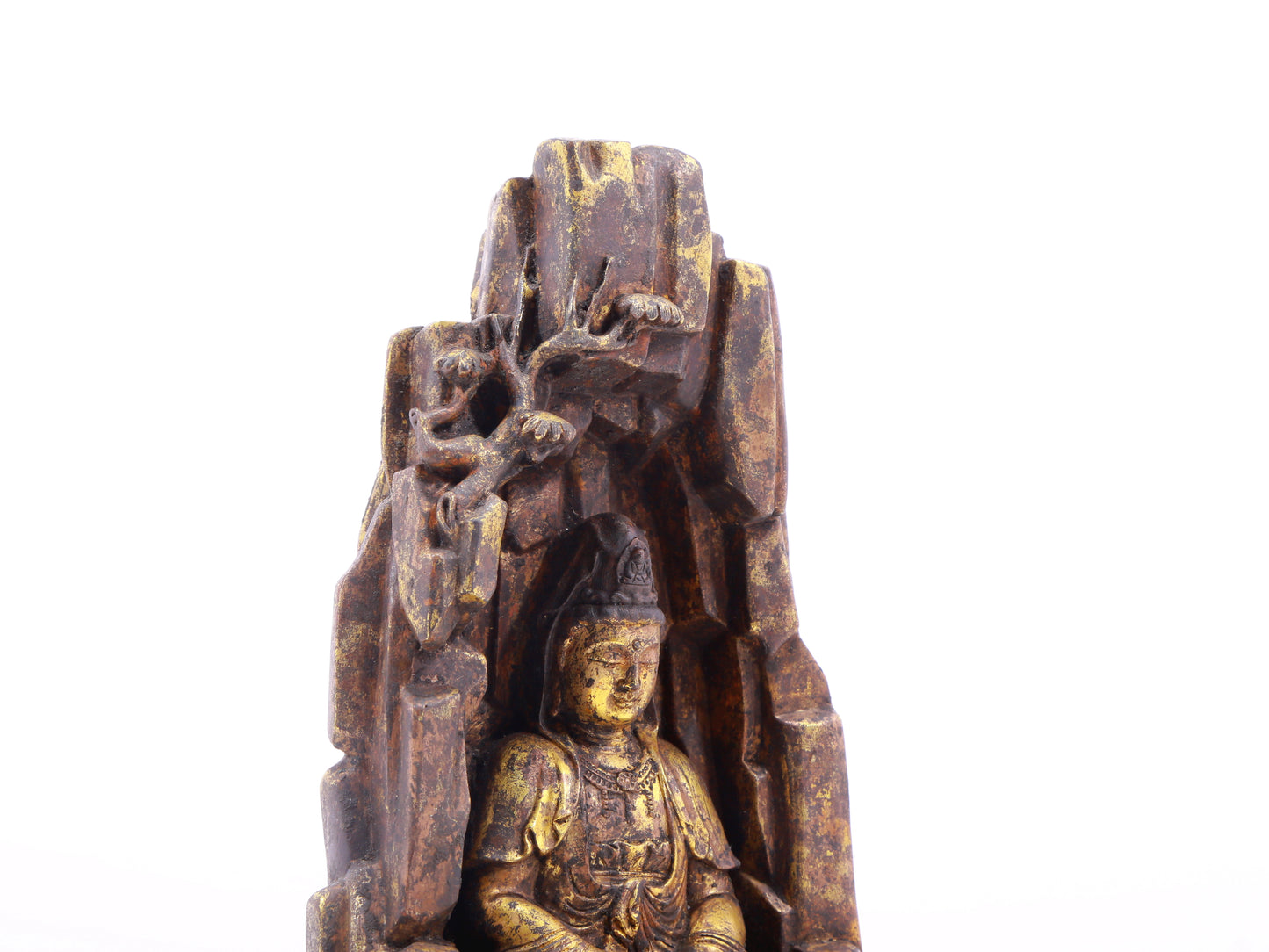 A serene gilt bronze statue of Guanyin