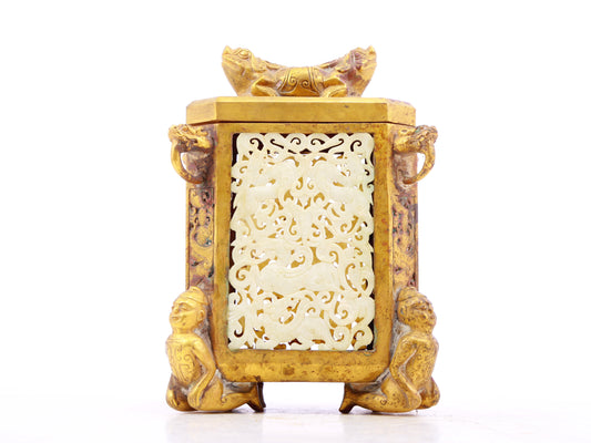 An exquisite bronze jar inlaid with white jade with auspicious animal patterns