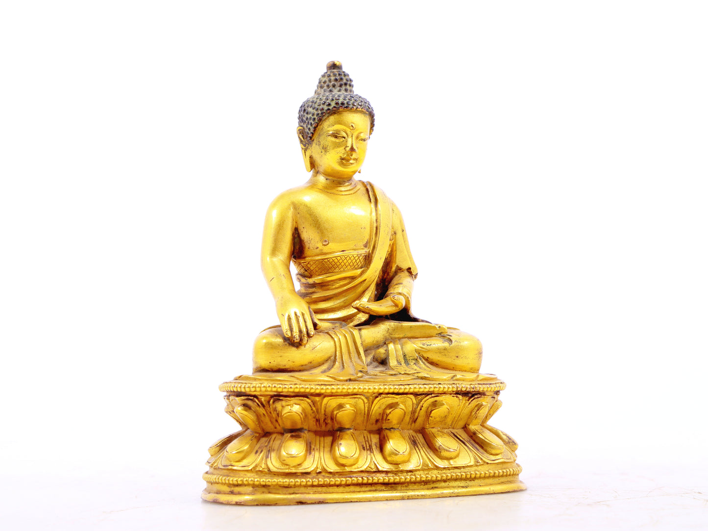 A serene alloy bronze Gautama Buddha