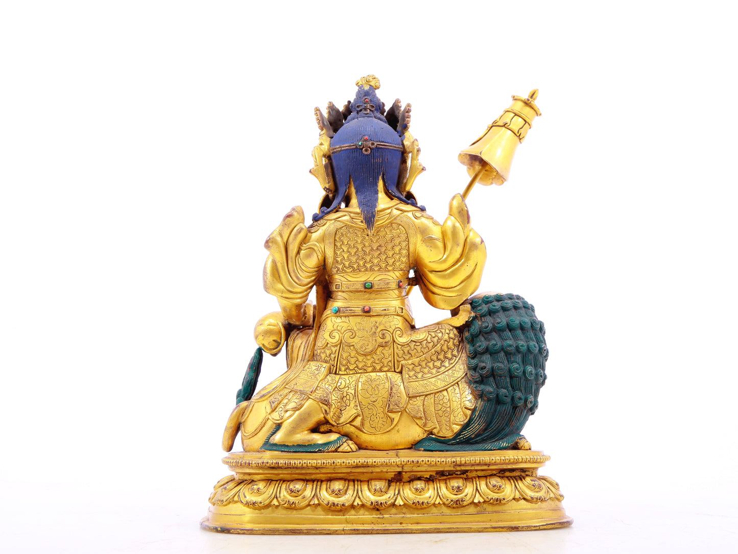 A solemn gilt bronze statue of the Heavenly King inlaid with precious stones