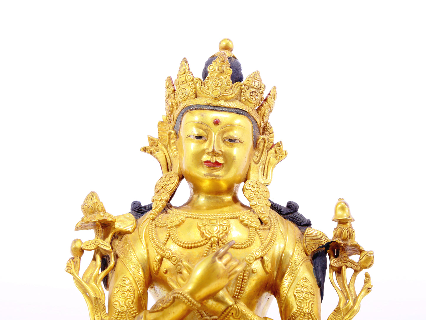 A solemn gilt bronze statue of Bodhisattva