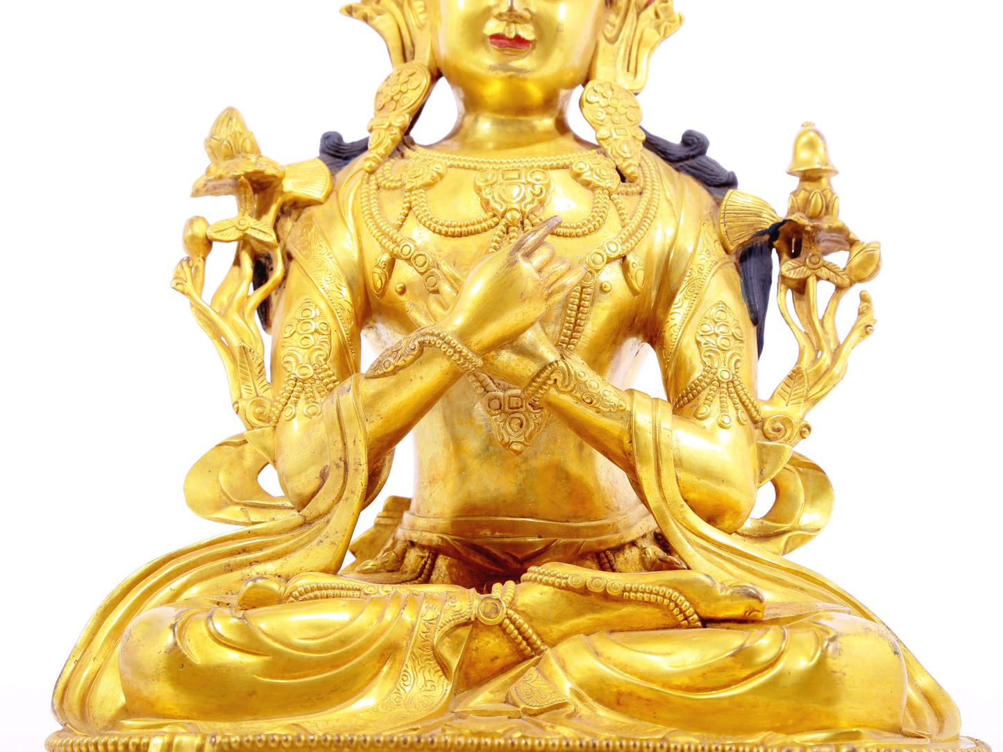 A solemn gilt bronze statue of Bodhisattva