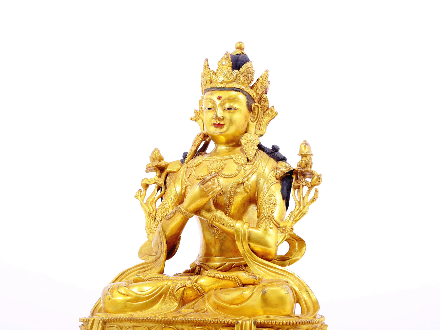 A solemn gilt bronze statue of Bodhisattva