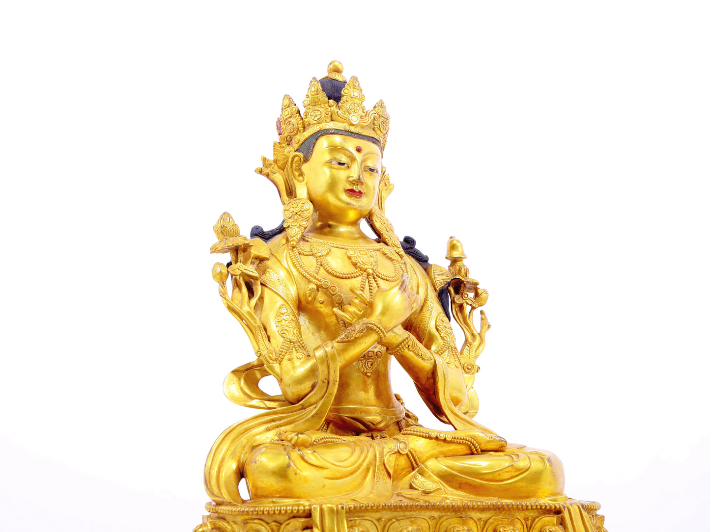 A solemn gilt bronze statue of Bodhisattva