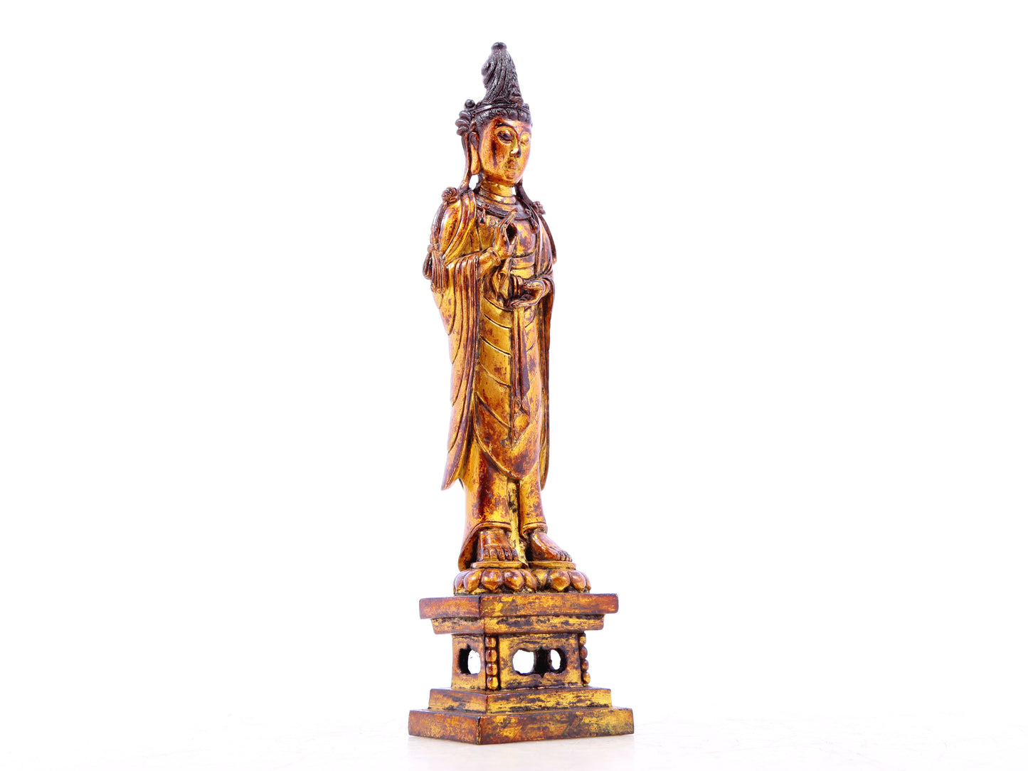 A serene gilt bronze statue of Guanyin