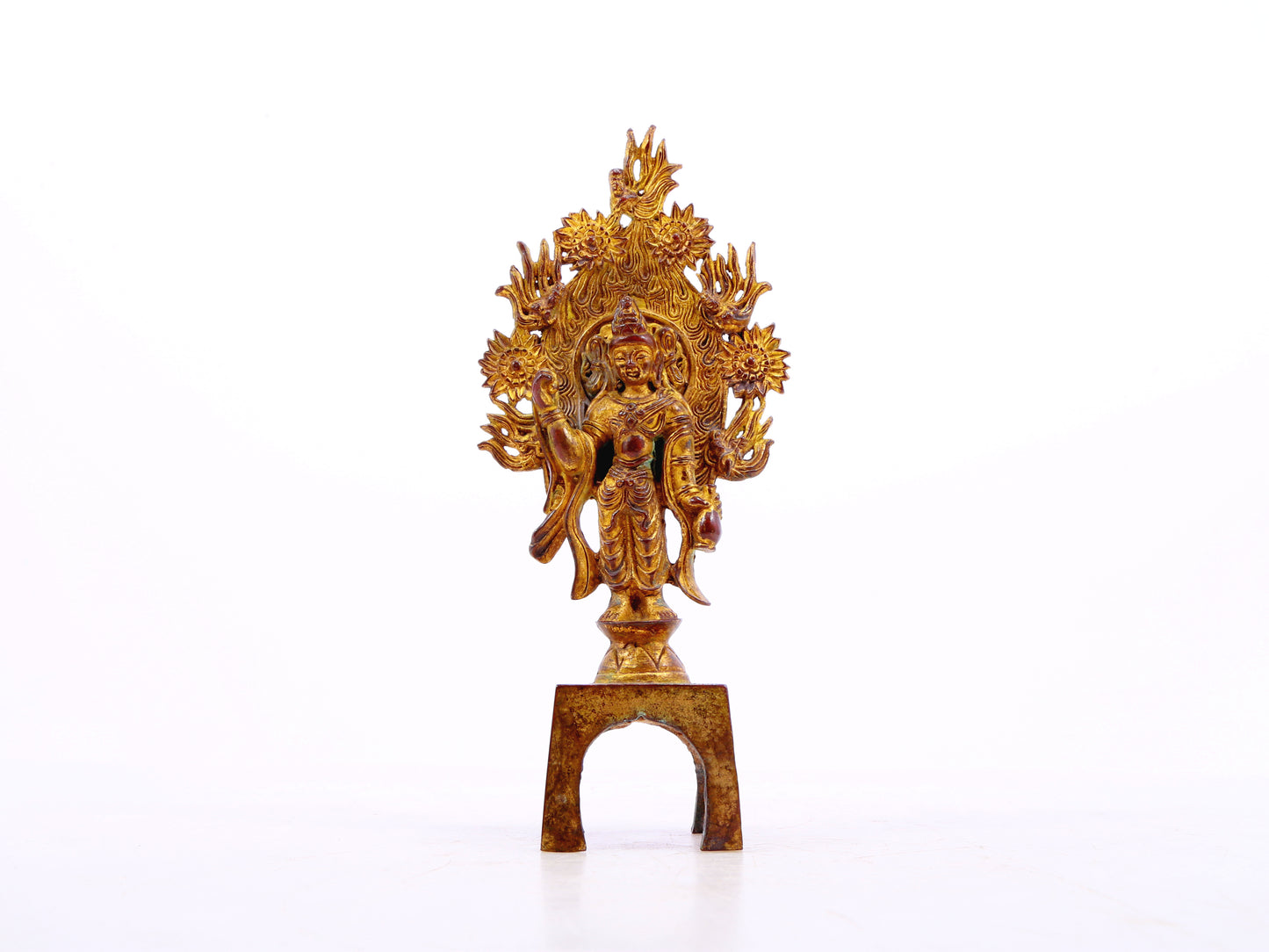 A serene gilt bronze statue of Bodhisattva