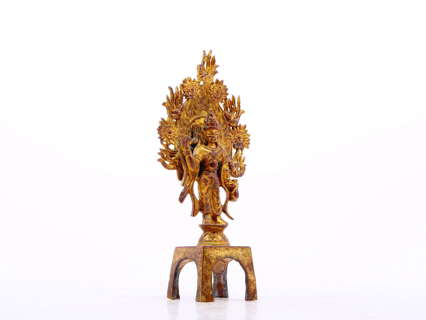 A serene gilt bronze statue of Bodhisattva