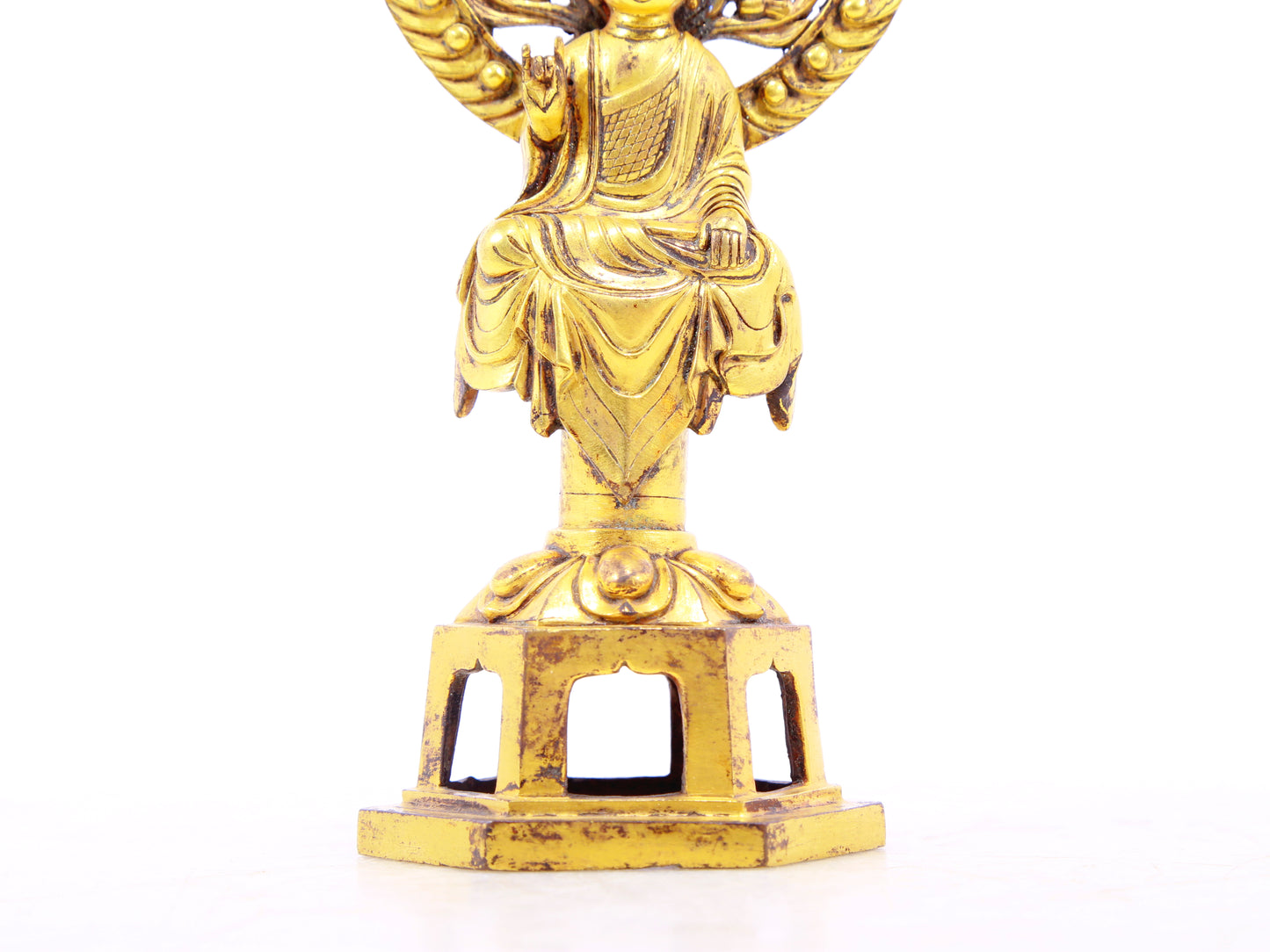 A serene gilt bronze statue of Bodhisattva