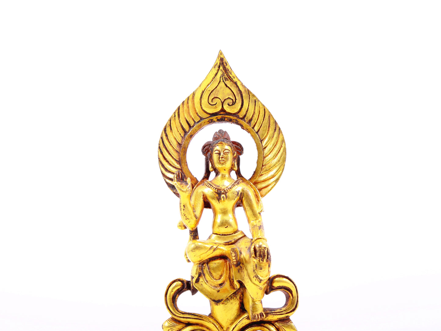 A serene gilt bronze statue of Bodhisattva