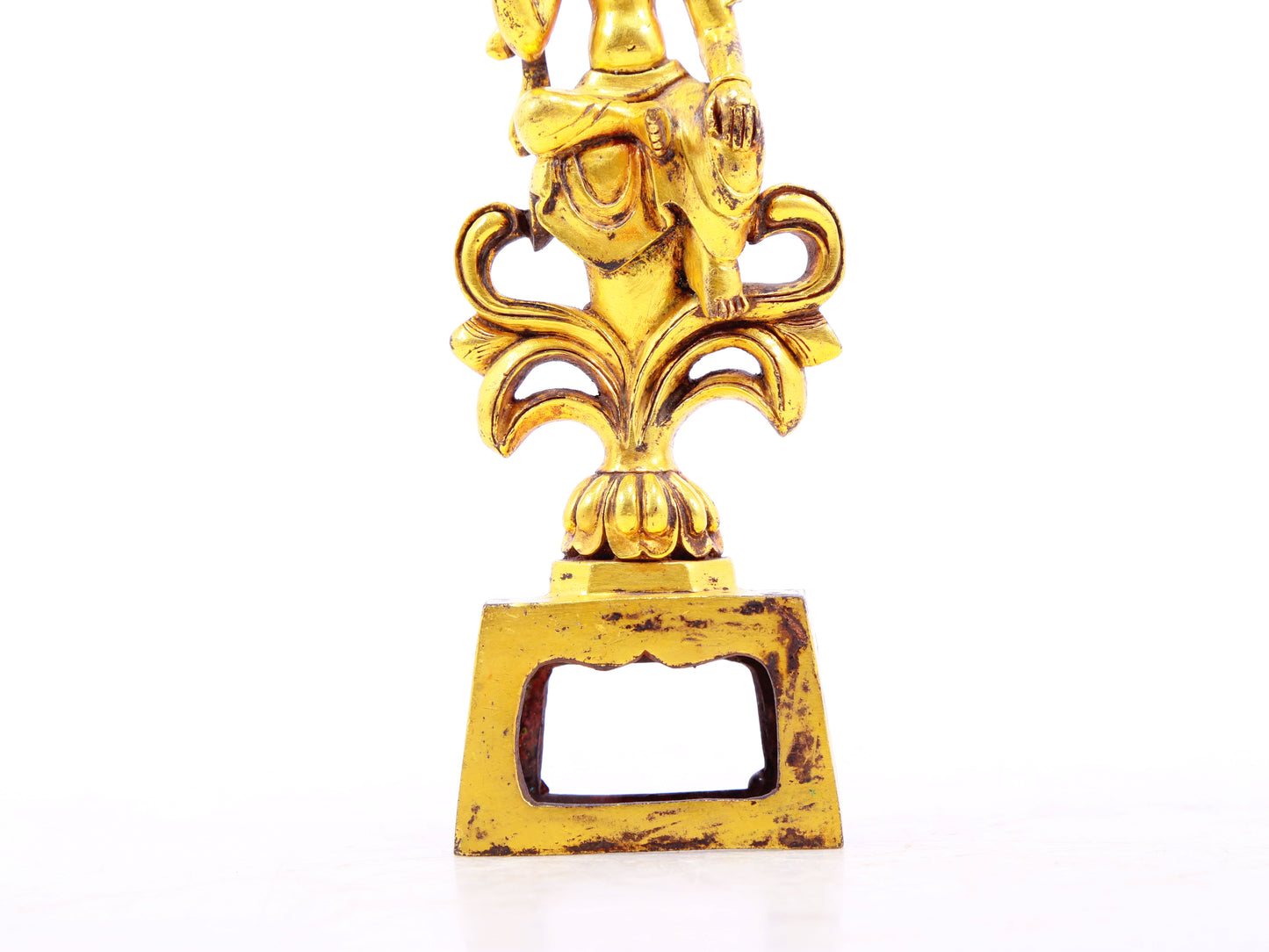 A serene gilt bronze statue of Bodhisattva