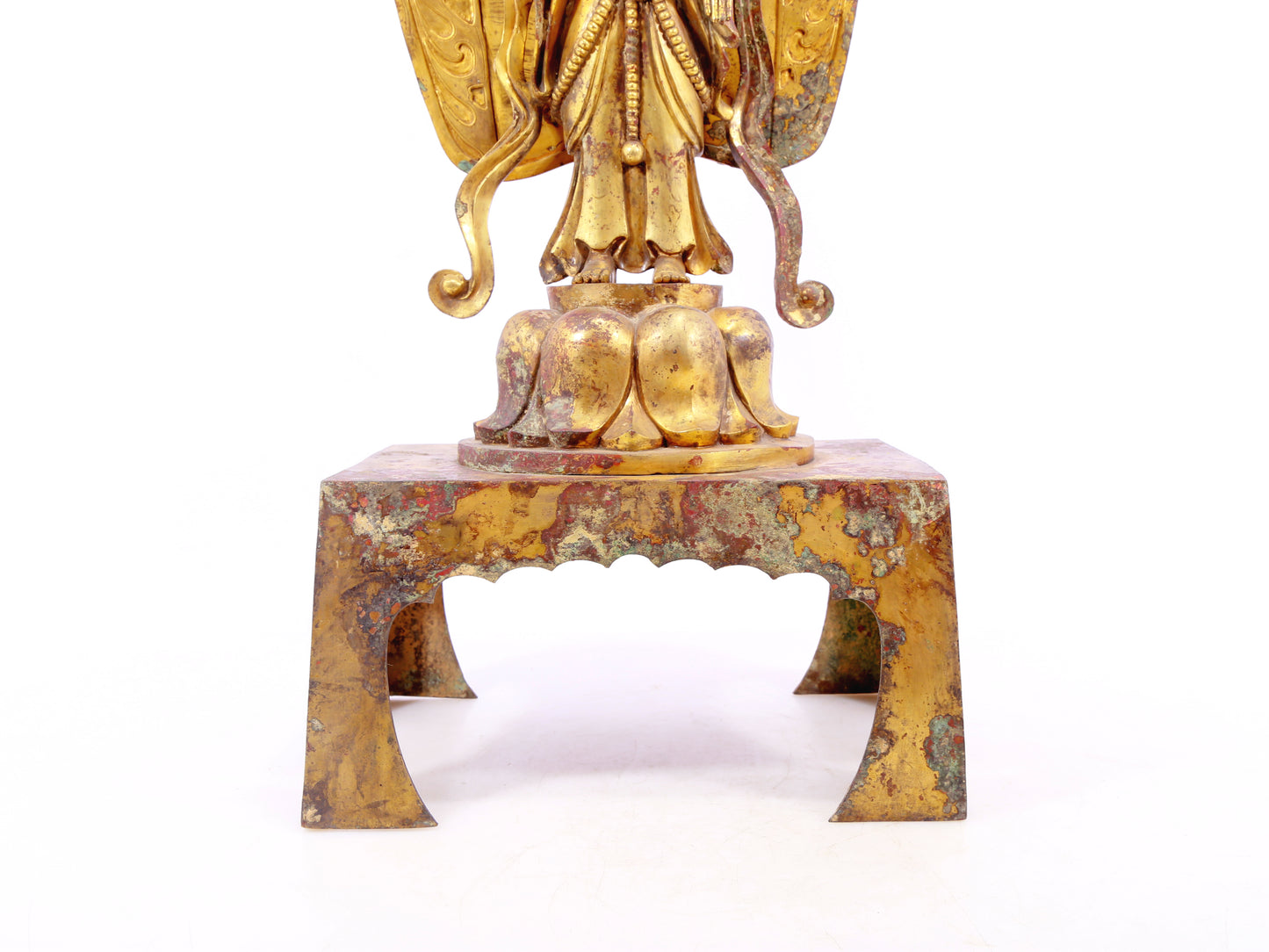 A serene gilt bronze statue of Bodhisattva