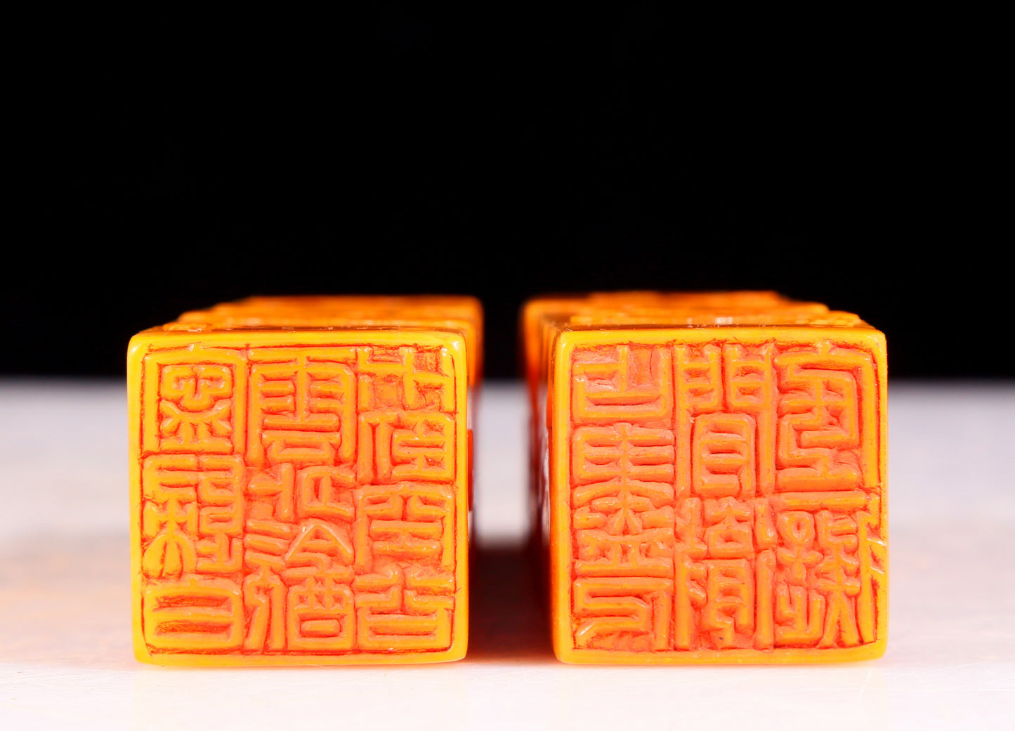 A set of exquisite Tianhuang stone seals with auspicious clouds and dragon patterns