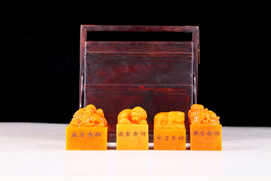 A set of exquisite Tianhuang stone seals with auspicious animal patterns