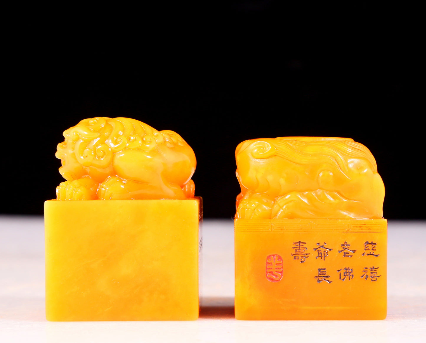 A set of exquisite Tianhuang stone seals with auspicious animal patterns