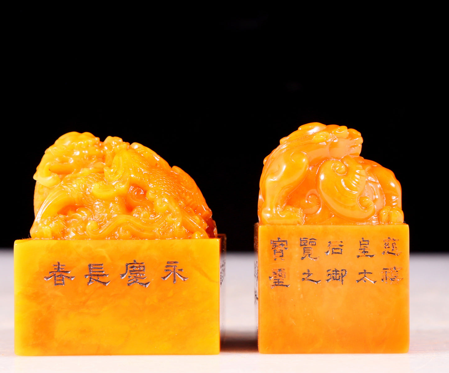 A set of exquisite Tianhuang stone seals with auspicious animal patterns